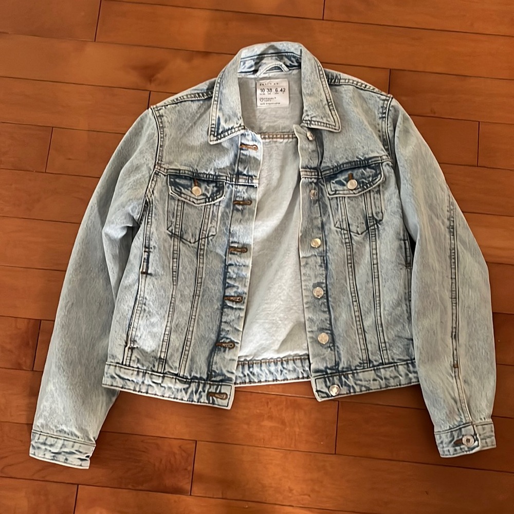 Jean jacket size USA 6 UK 10